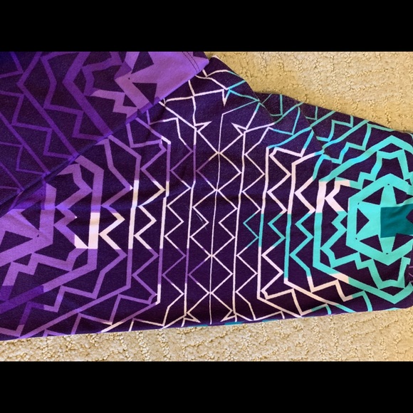 EUC Lularoe OS Leggings - Picture 10 of 10